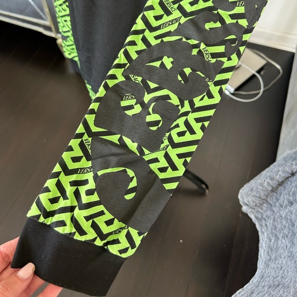 Versace, Lagreca hoodie, NWT retail 1125.00 - Picture 9 of 10